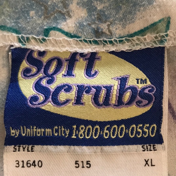 Soft Scrub scrub top - Picture 4 of 4